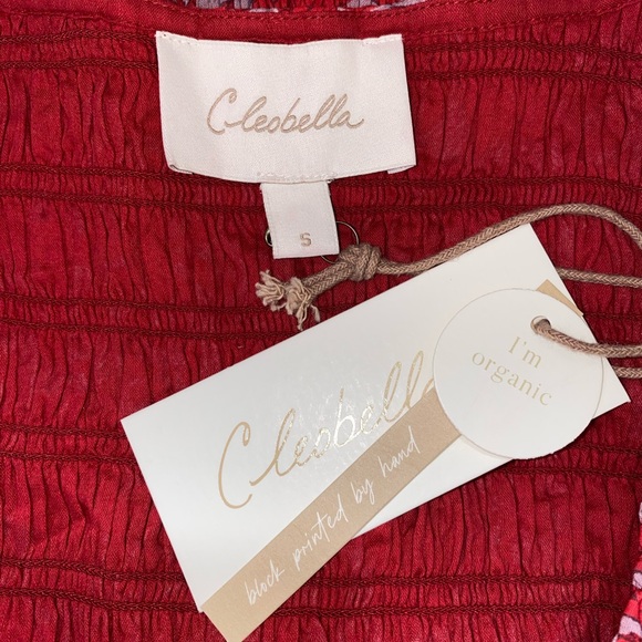 NWT- CLEOBELLA Bella Red Smocked, Puff Sleeves and Ruffle Hem Top Sz Small - Picture 12 of 16